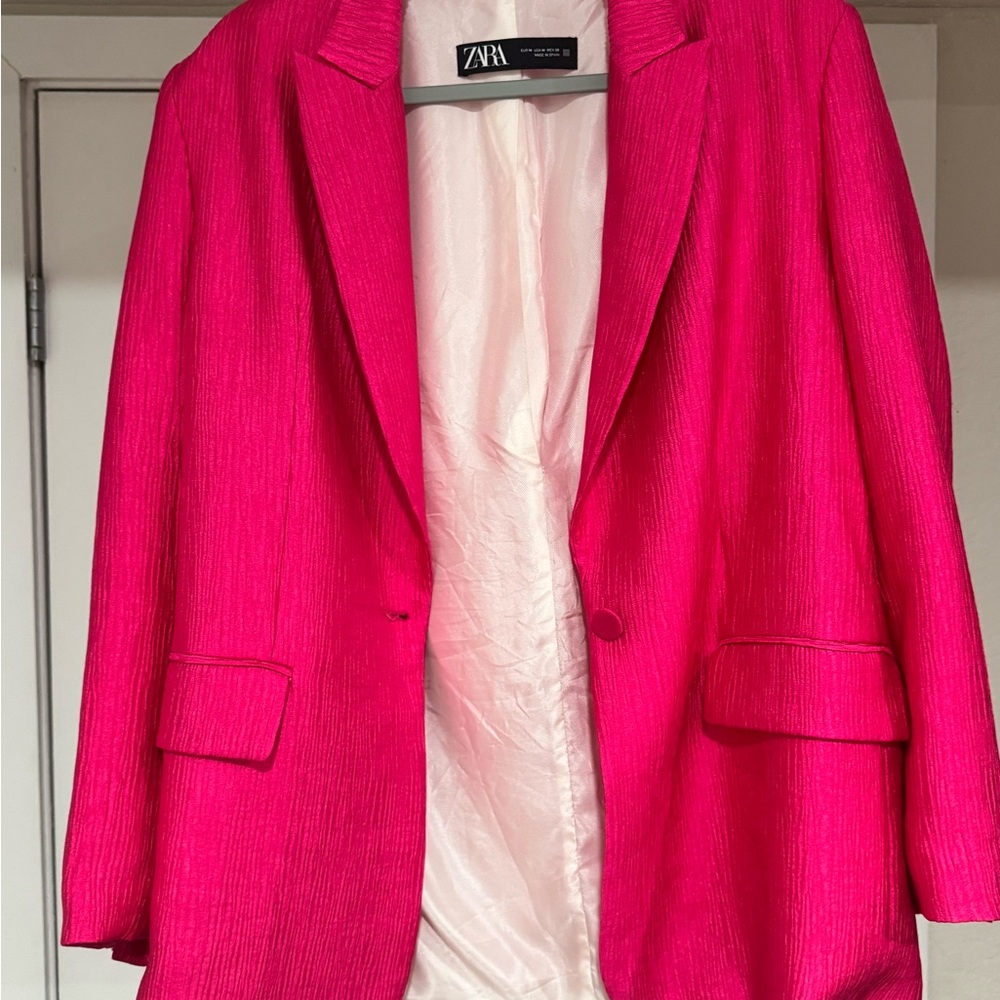 Zara Women's Fuchsia Blazer